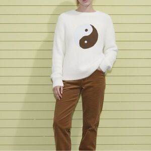 New Miss sparkling Ying Yang cream fuzzy sweater XL